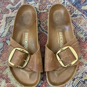 Birkenstock Big Buckle Madrid slides in brown size 39